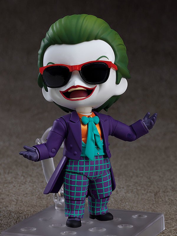Nendoroid - #1695 - The Joker 1989 Version Pose2