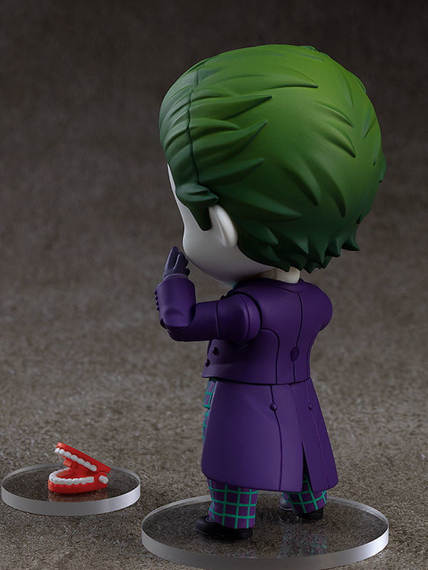 Nendoroid - #1695 - The Joker 1989 Version Pose3