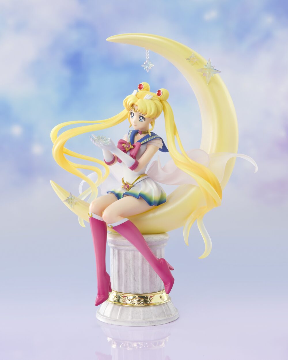Nendo Addicts - Bandai - Sailor Moon Figuartszero Super Sailor Moon Bright Moon And Legendary Silver Crystal Pose3