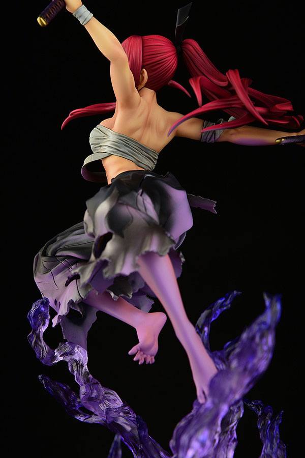 Nendo Addicts - Orcatoys - Fairy Tail Erza Samurai Shikkoku Version Pose2
