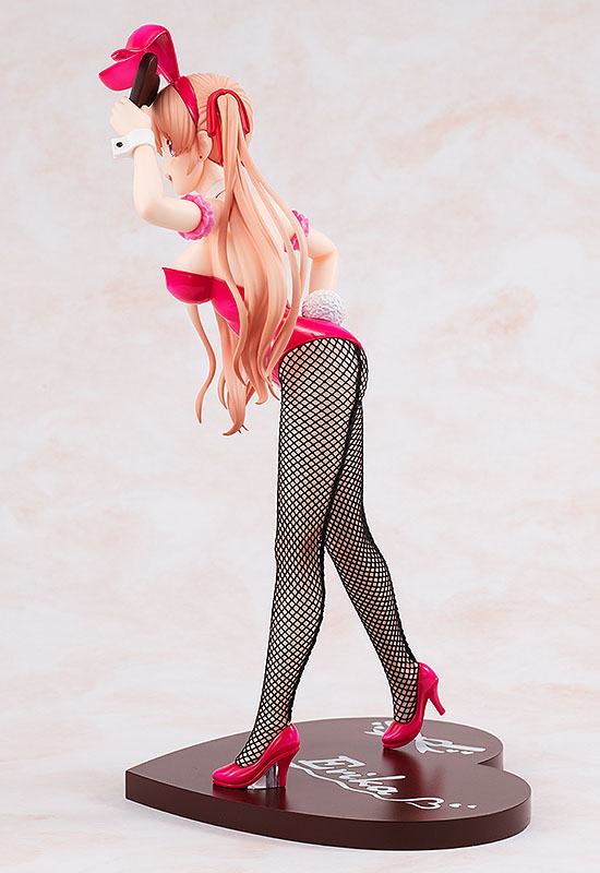 Nendo Addicts - Kadokawa - A Couple Of Cuckoos Erika Amano Bunny Girl Pose2