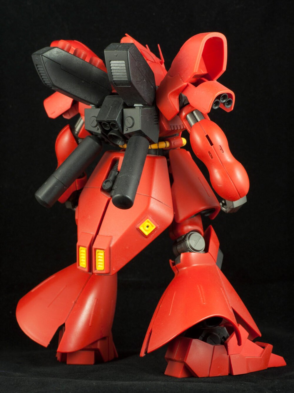 Nendo Addicts - Bandai - Mobile Suit Gundam Char's Counterattack Msn-04 Sazabi Hg Pose3