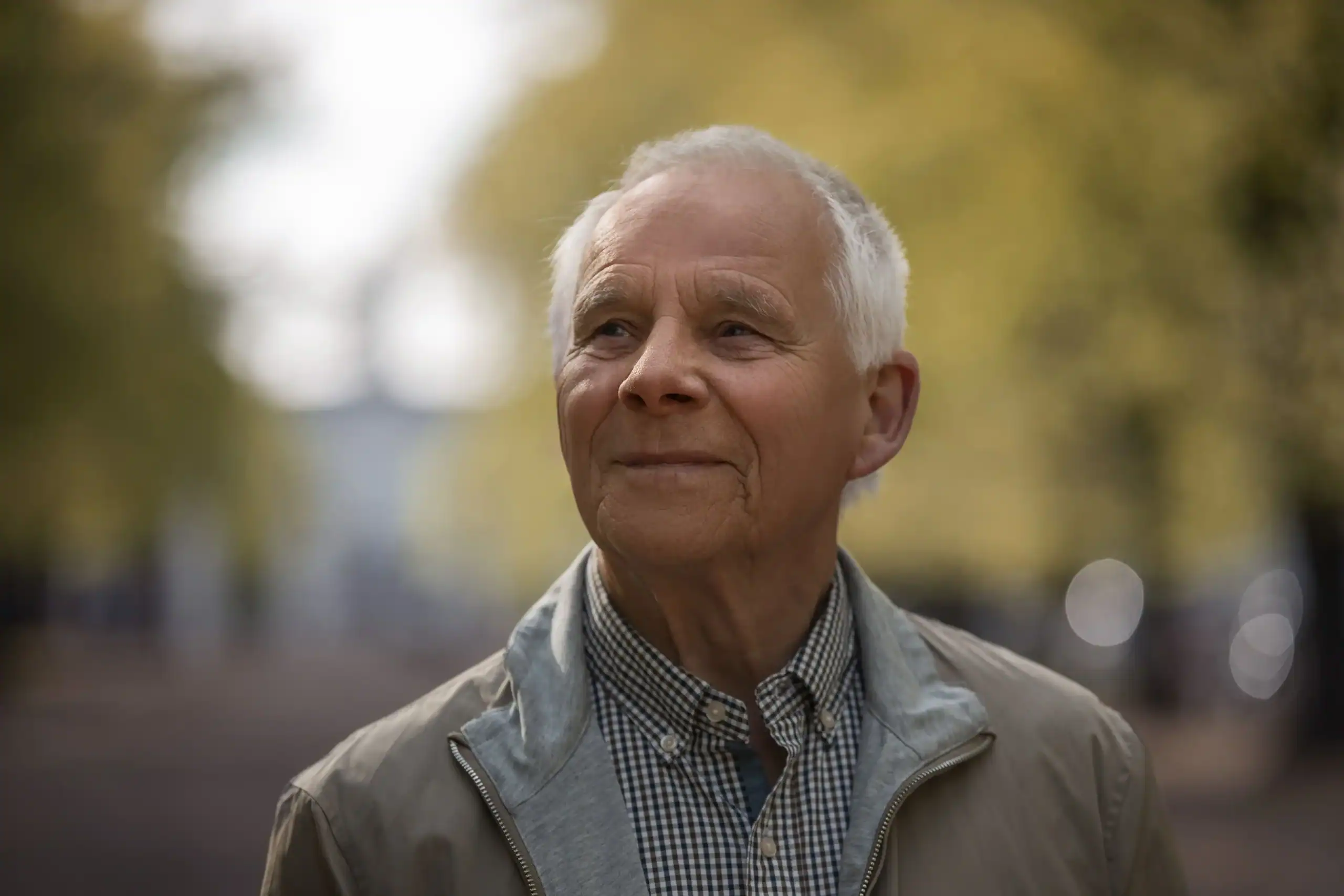 Nervozen customer testimonial reporting improved sleep and reduced stress after natural supplement use