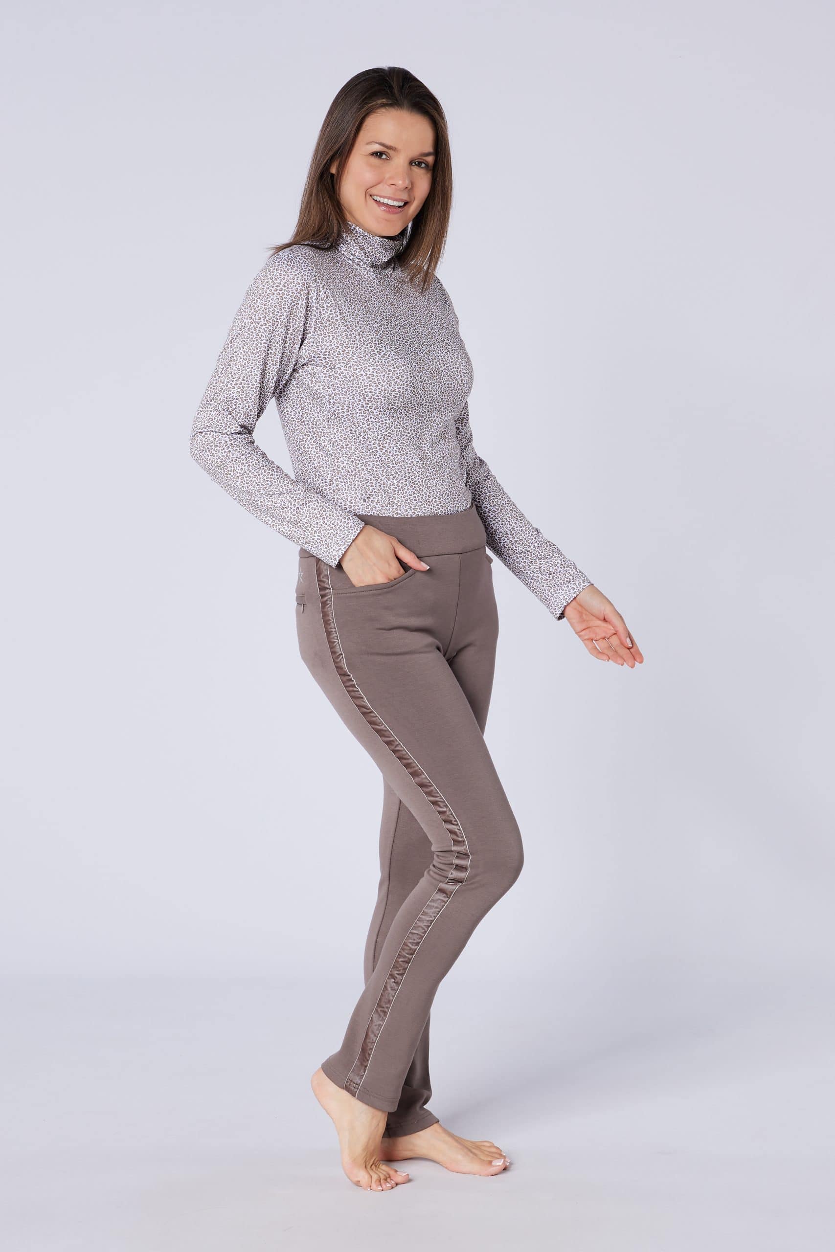 SOSG - Snow queen and Harper Walnut Whip