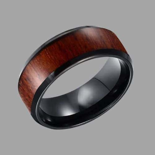 Connoisseur wood ring
