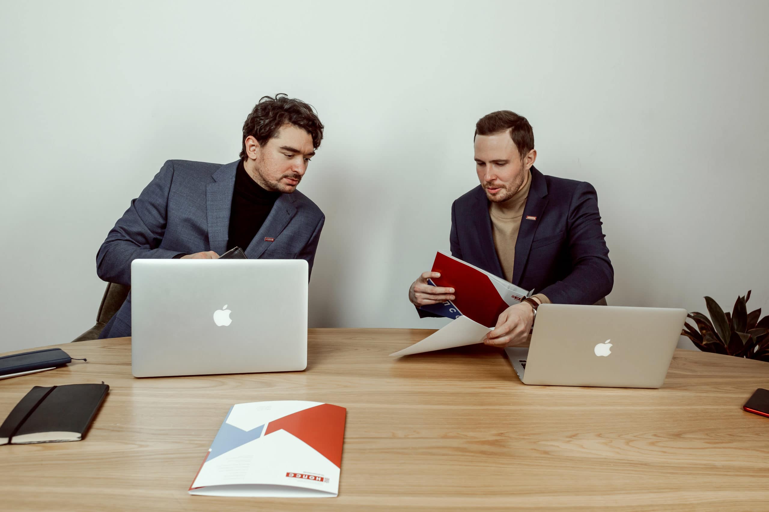 Сотрудники организации «НОПСС» за работой