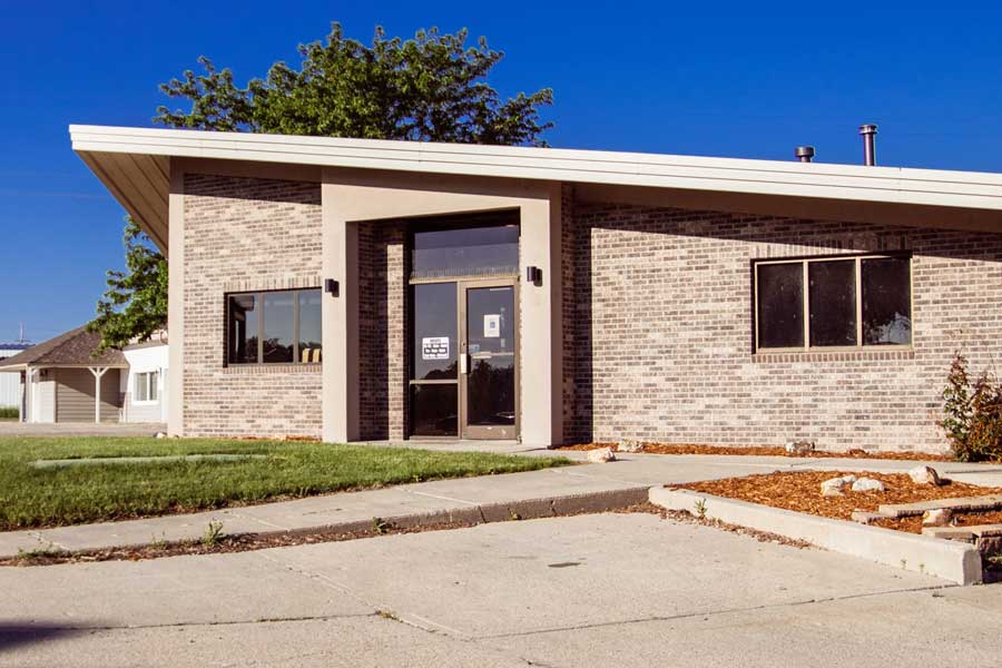 Exterior view of North Platte Physical Therapy clinic building in sunny weather.
