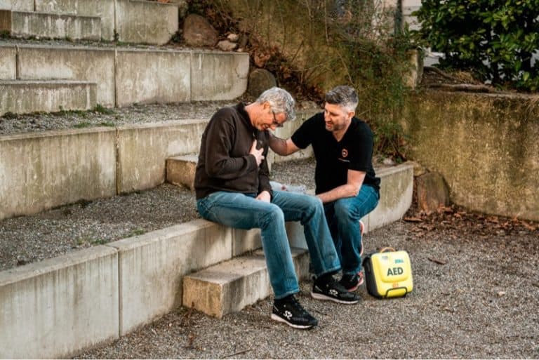 bls aed kurs zürich herzinfarkt