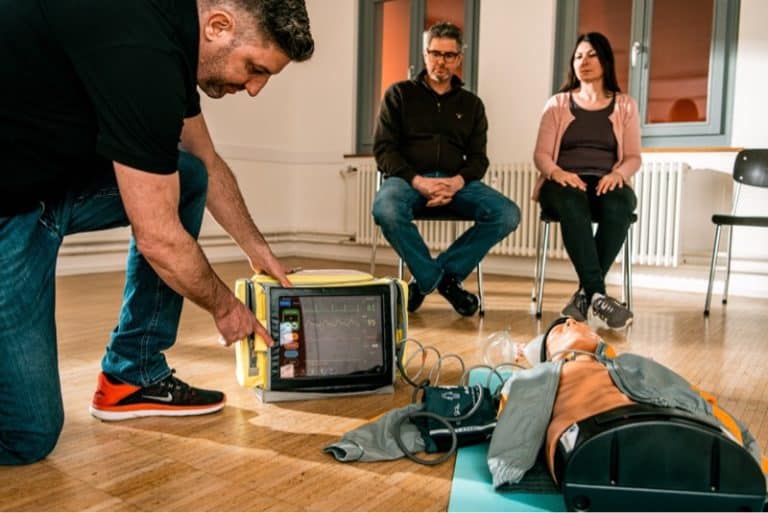 bls aed mit monitor