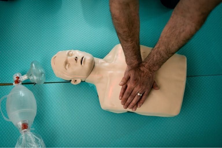 reanimation herzdruckmassage