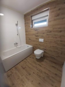 zidne i podne pločice imitacija drveta