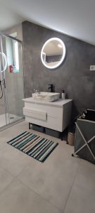 dc853efd 790d 4fd8 b8a3 75d135529b96