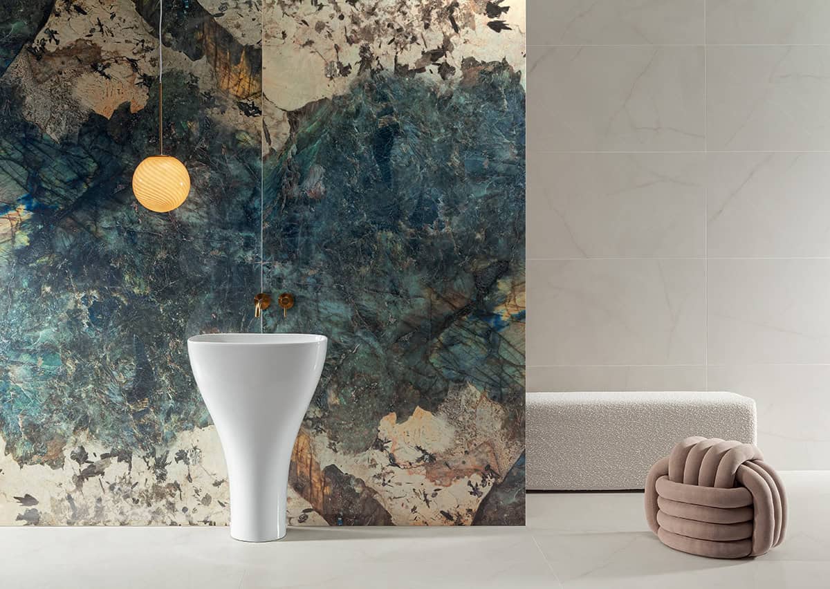 TRENDOVI U UREĐENJU KUPAONICA ZA 2025. GODINU 2 kupaonske pločice - trend - tubadzin