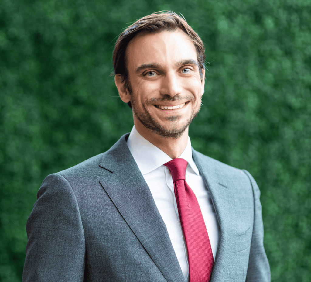 Liam-Julian_Headshot