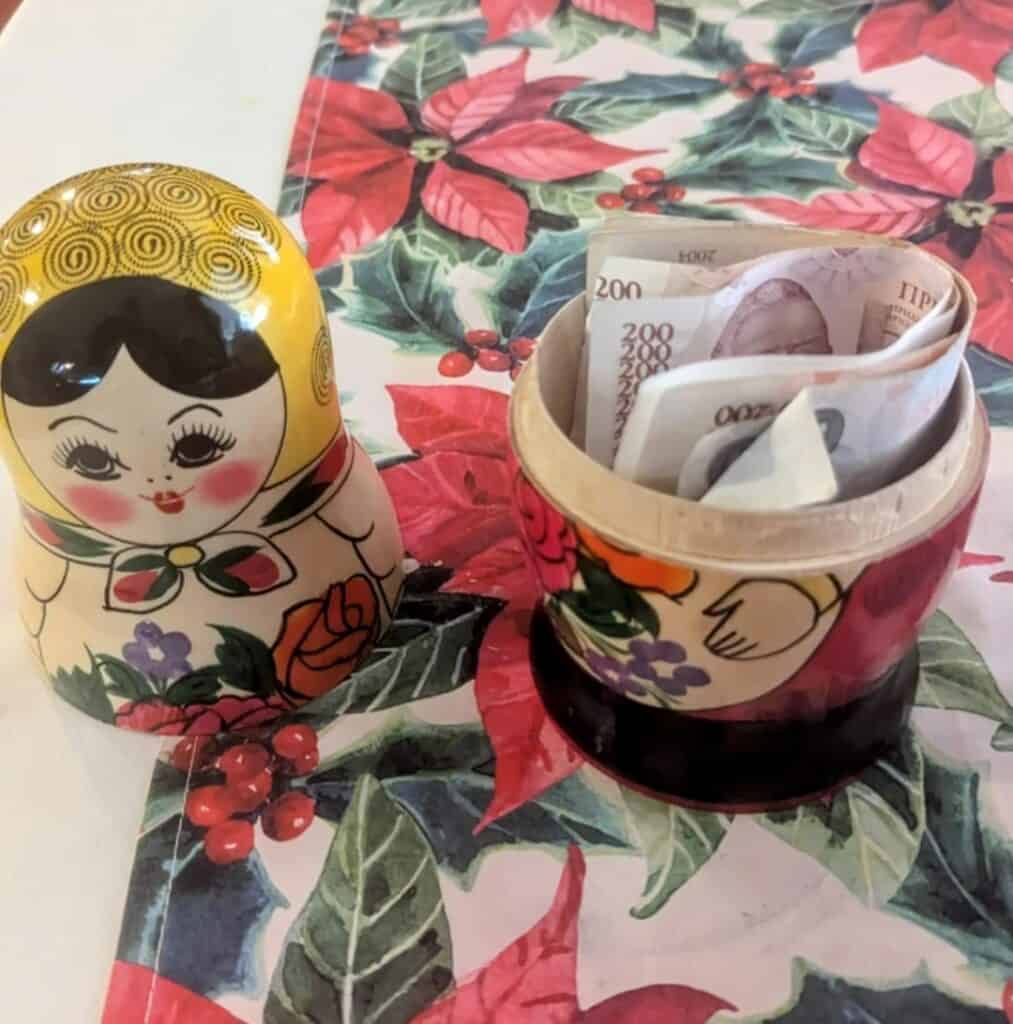 paying at back to ussr restaurant