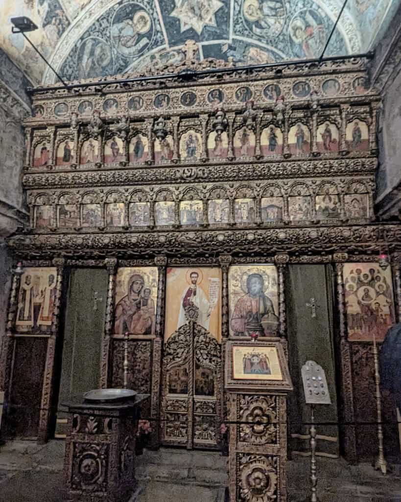 Stavropoleos Monastery - inside - Bucharest