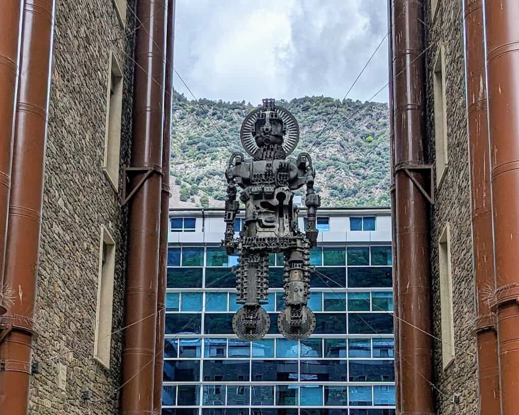 andorra hanging robot