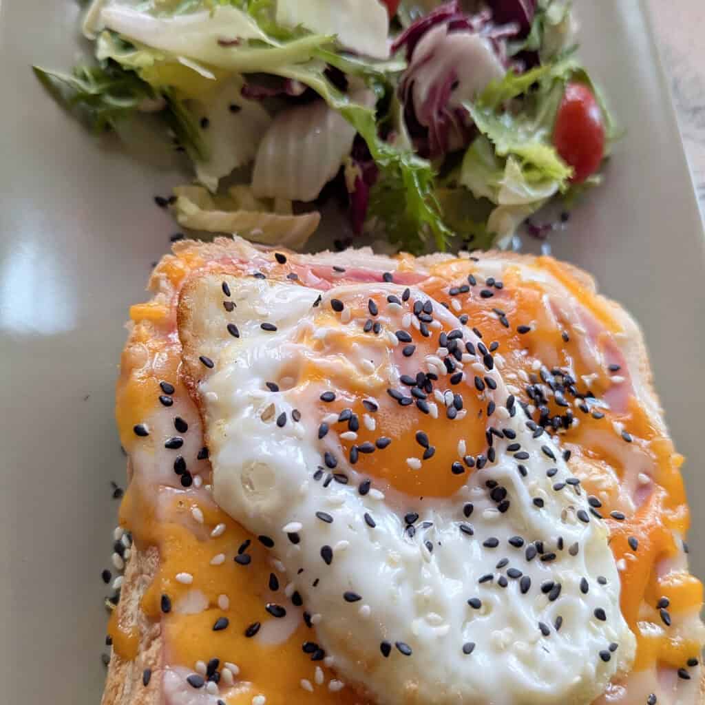 Breakfast in Bucharest - L-Opera Bistro