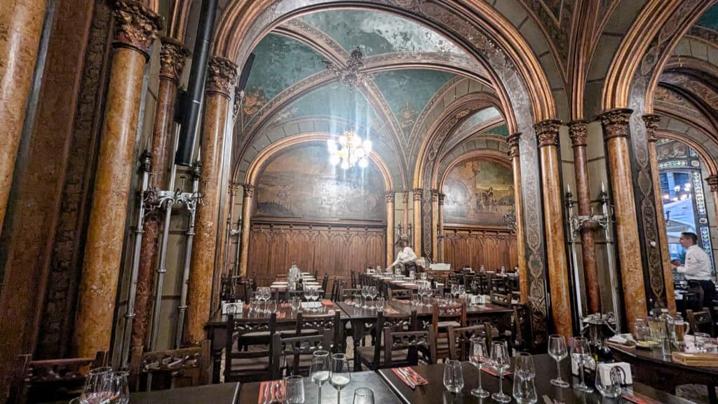 Caru ce Bere Restaurant - Best Restaurant in Bucharest