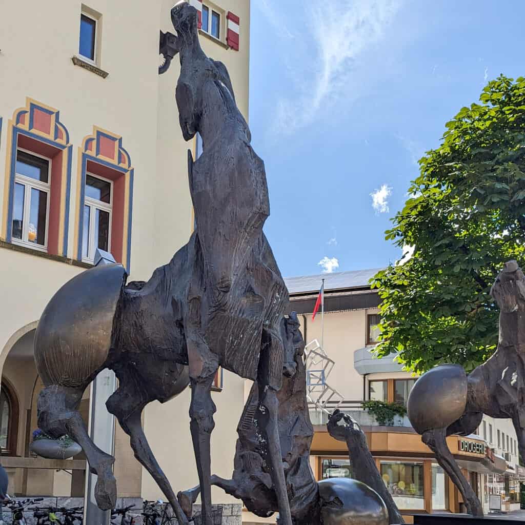 Rathaus Vaduz Liechtenstein Horse Statues