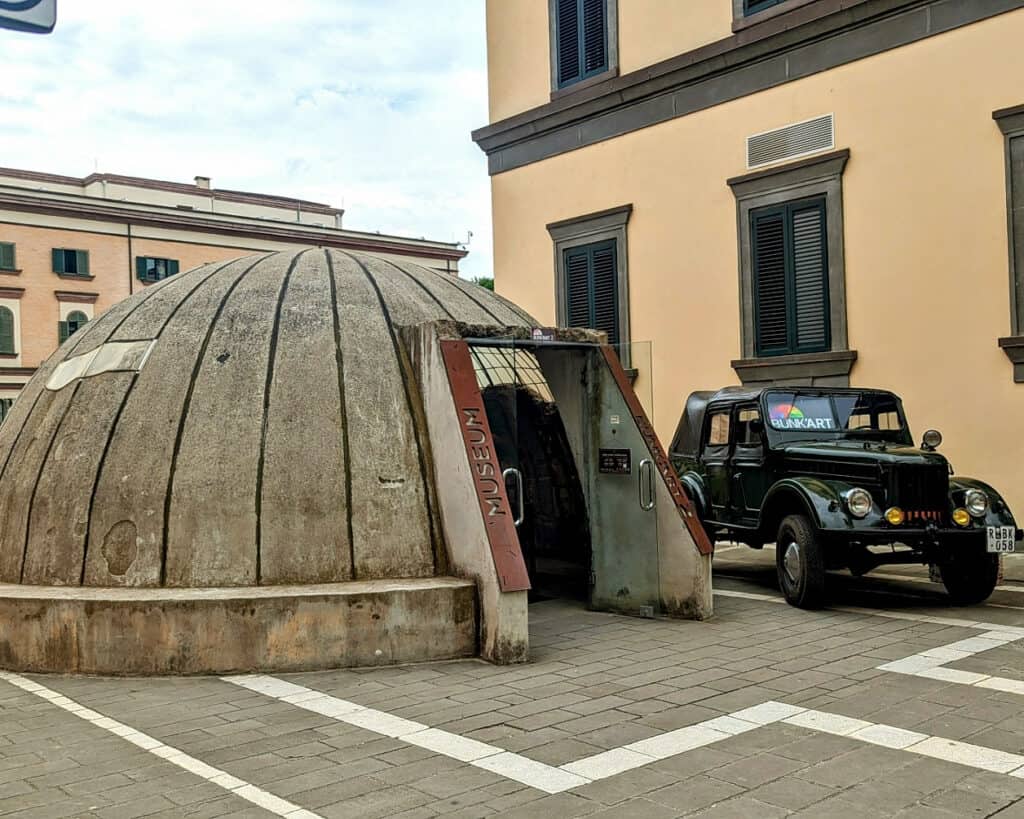 Tirana Bunkart 2 outside