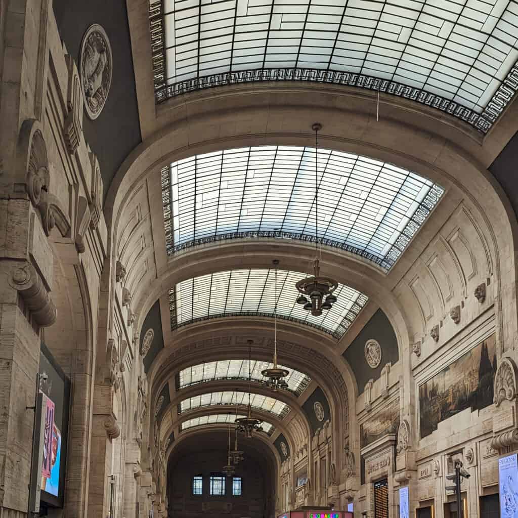 Interior of milan rail station - ceiling