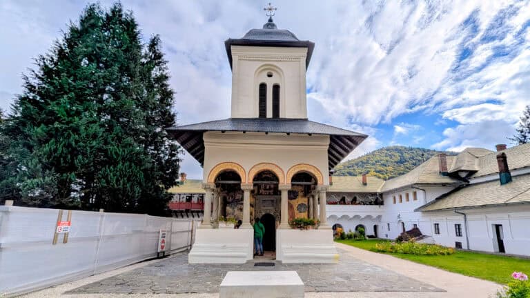 little church at the Sinaia Monastery
