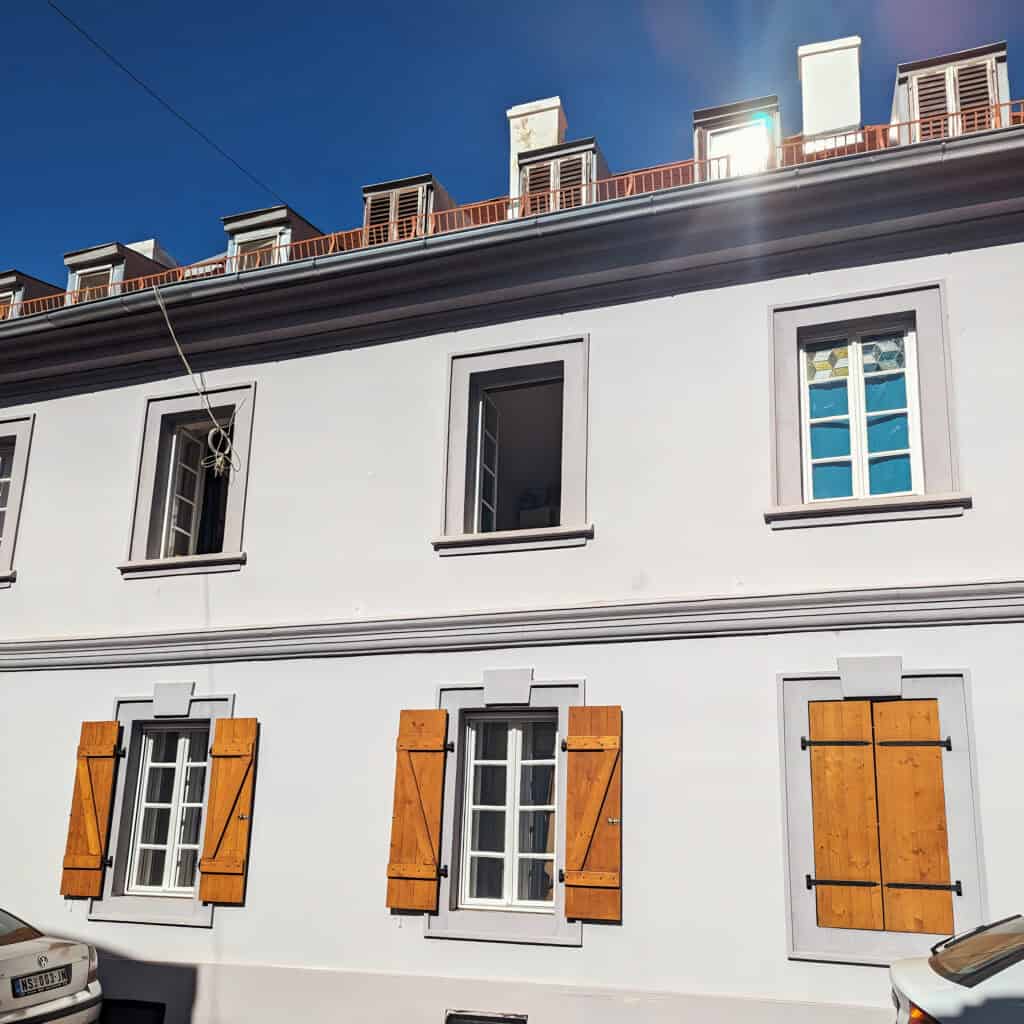 shuttered houses in the streets around Petrovaradin
