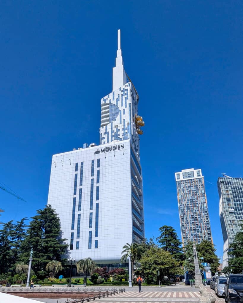 Meridien hotel at Butami Tower - with Ferris Wheel in the side