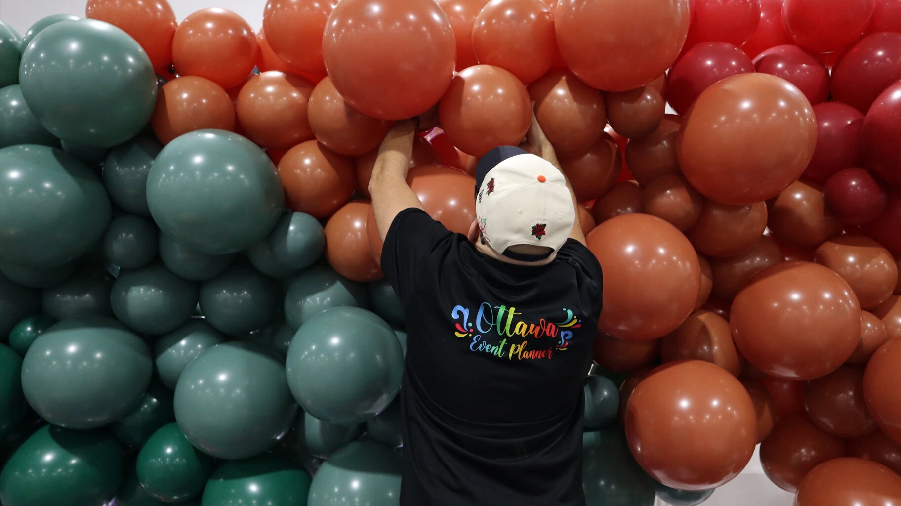 ottawa event planner balloon wall Ottawa Event Planning