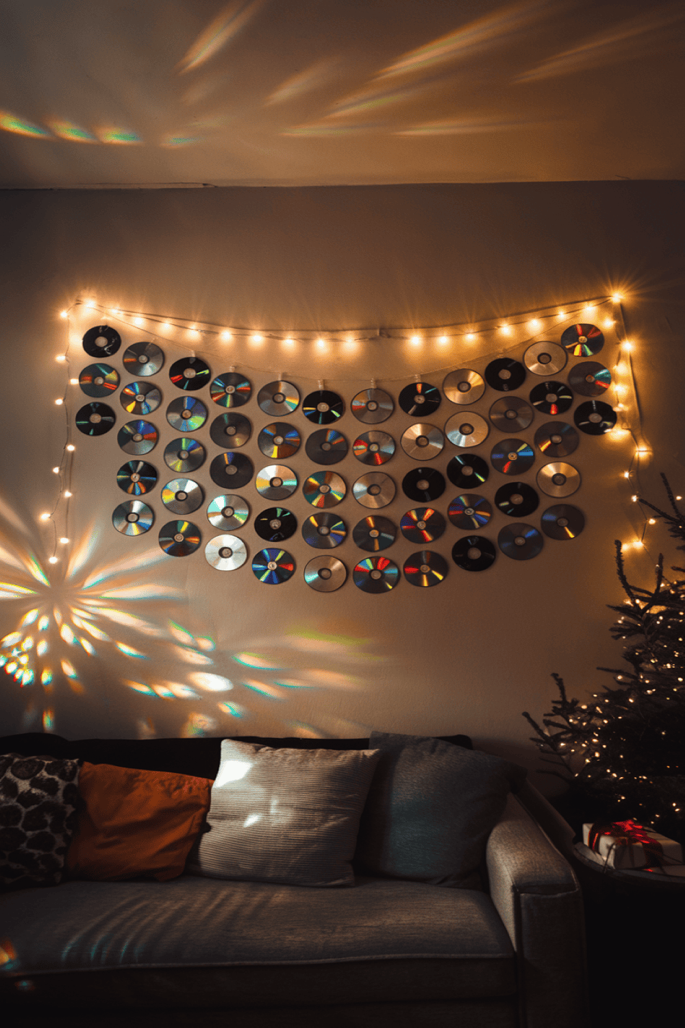Magical CD Light Displays: 5 Creative and Eco-Friendly Christmas Decor Ideas