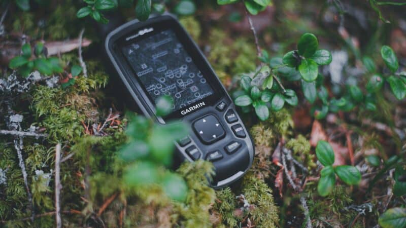 Best Satellite Messengers for Backcountry Use in 2026: Coverage, Subscriptions, and SOS