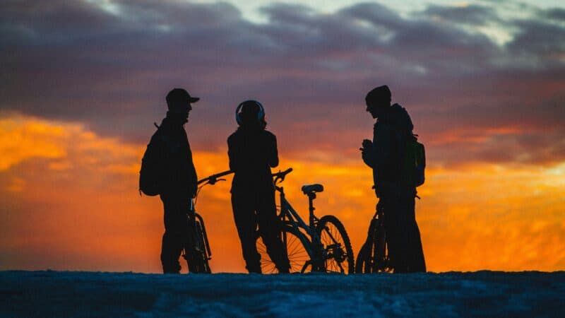 Mountain Bike Trail Etiquette: Yielding, Passing, and Trail Rules