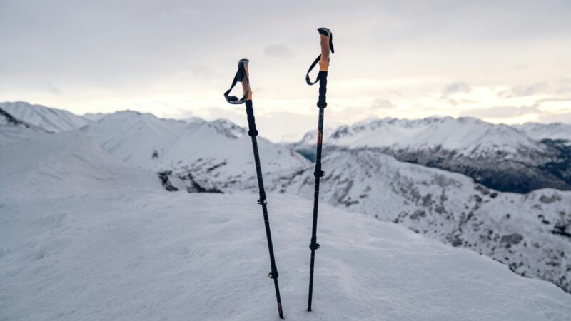 Why Do My Trekking Poles Collapse When I Lean on Them: Lock Types, Grit, and Wear