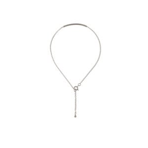 Snyggt silverarmband med avtagbar kedja, perfekt för att skapa en minimalistisk och stilren look.