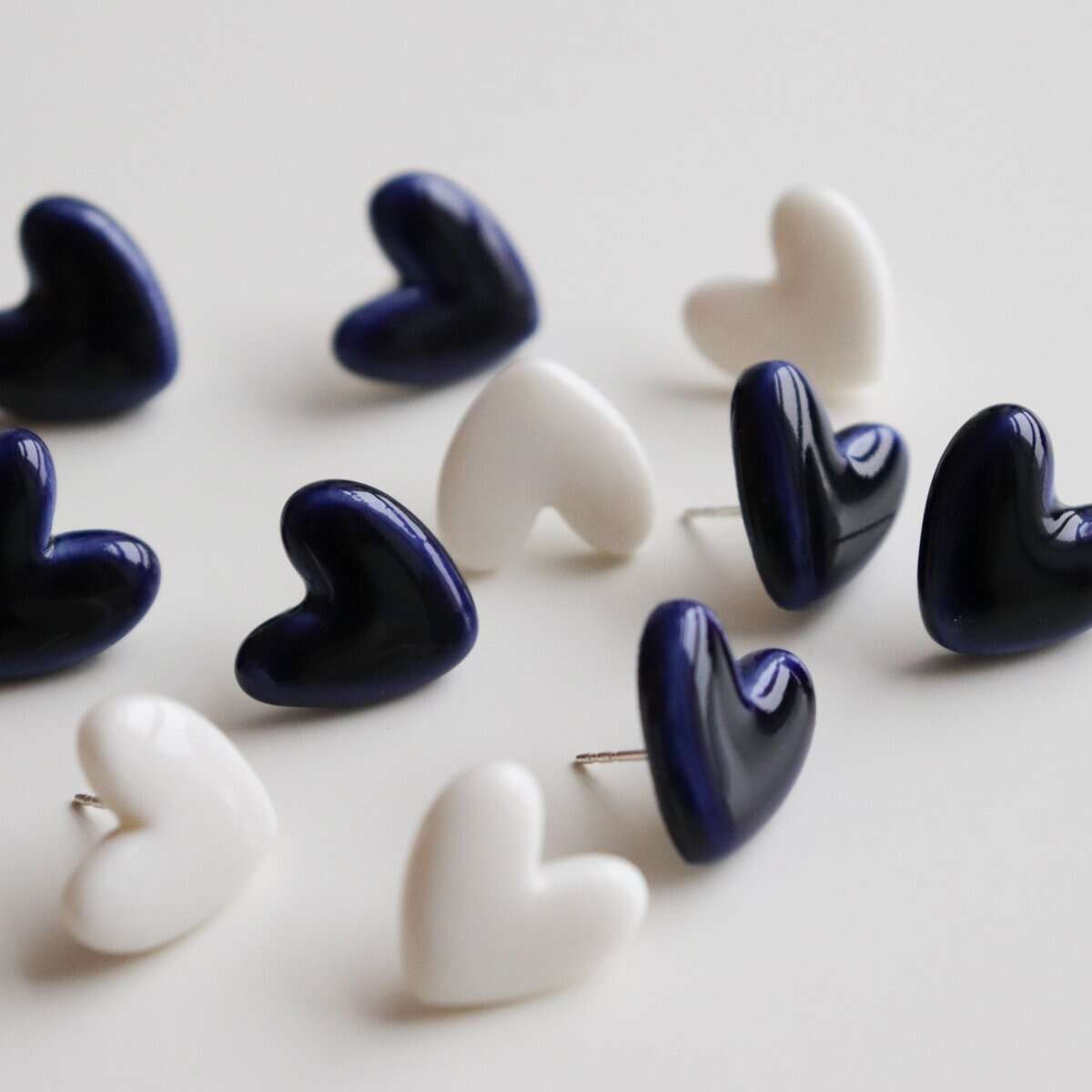 Porcelain Heart Studs -  Blue - Bild 5