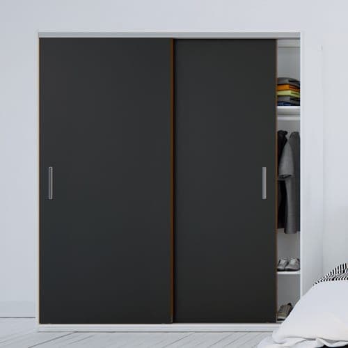 kehyksettömät ovet