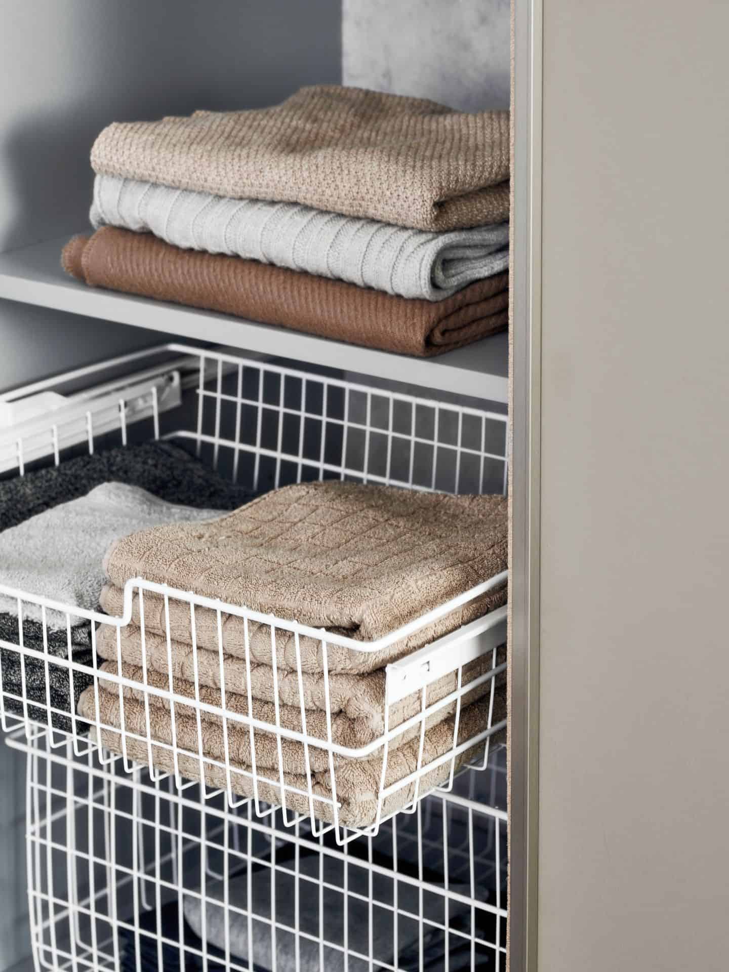 tarvikkeet kaapistoihin