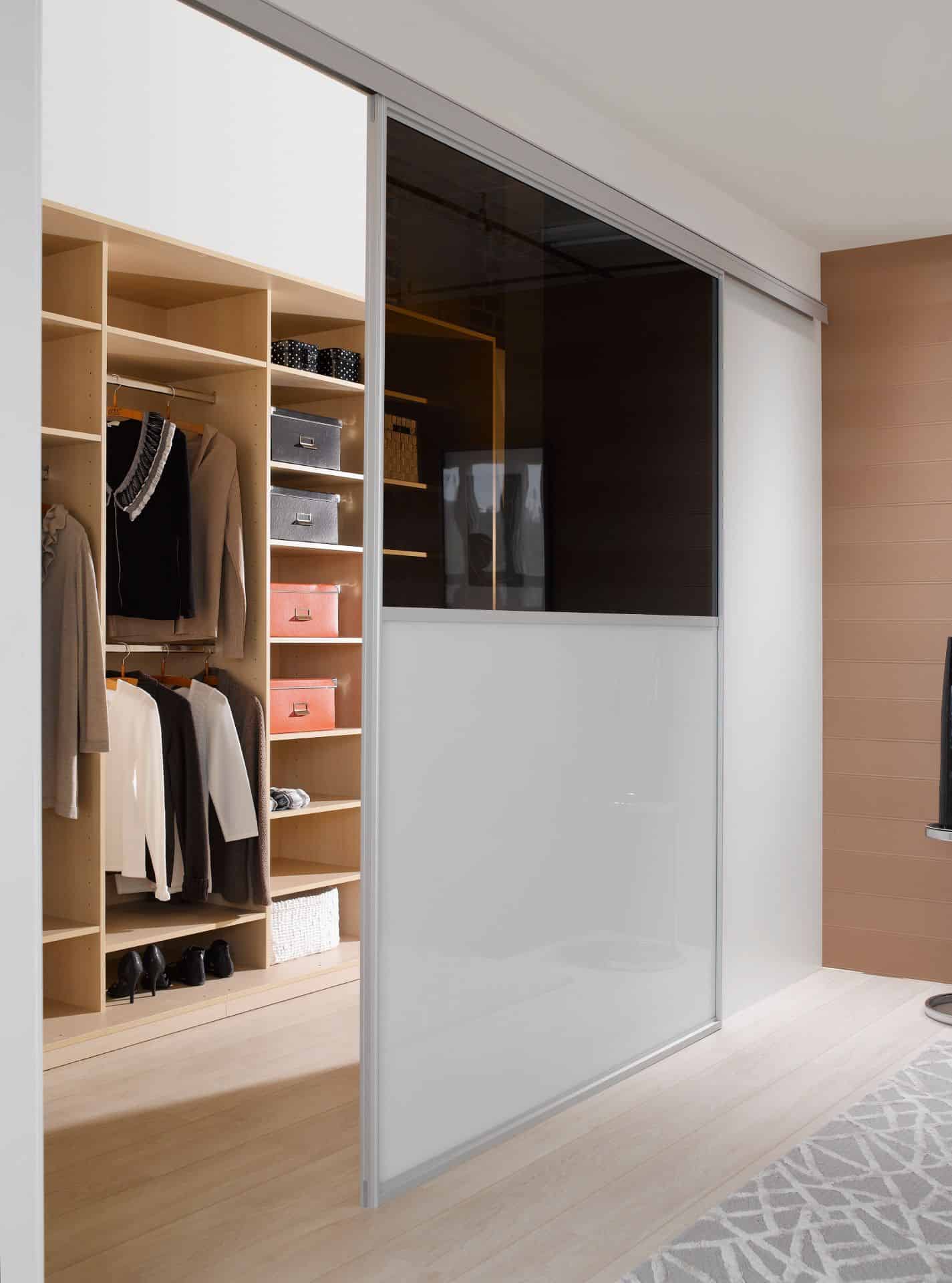 tilanjako liukuovilla