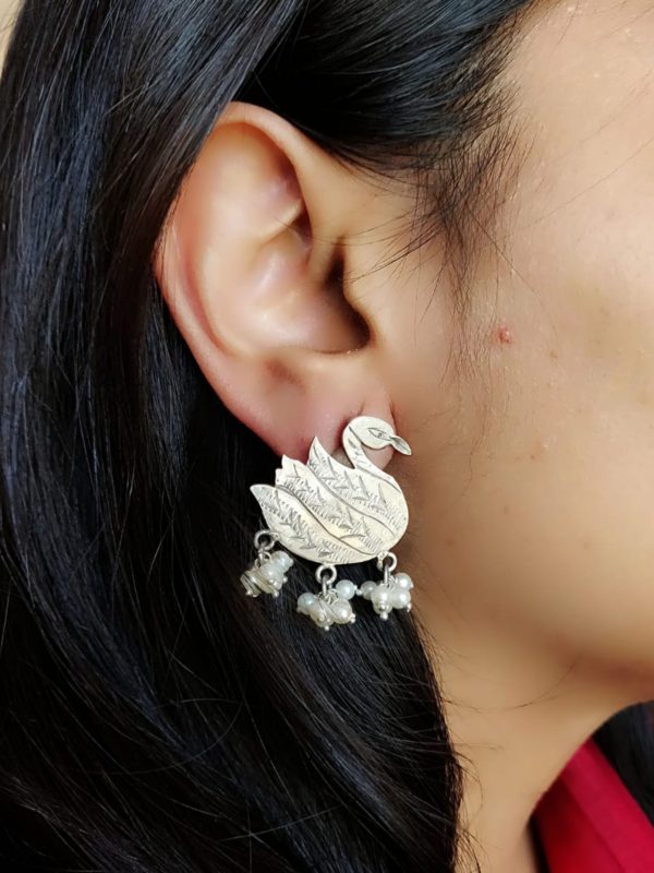 Oversized Duck Studs - Image 2