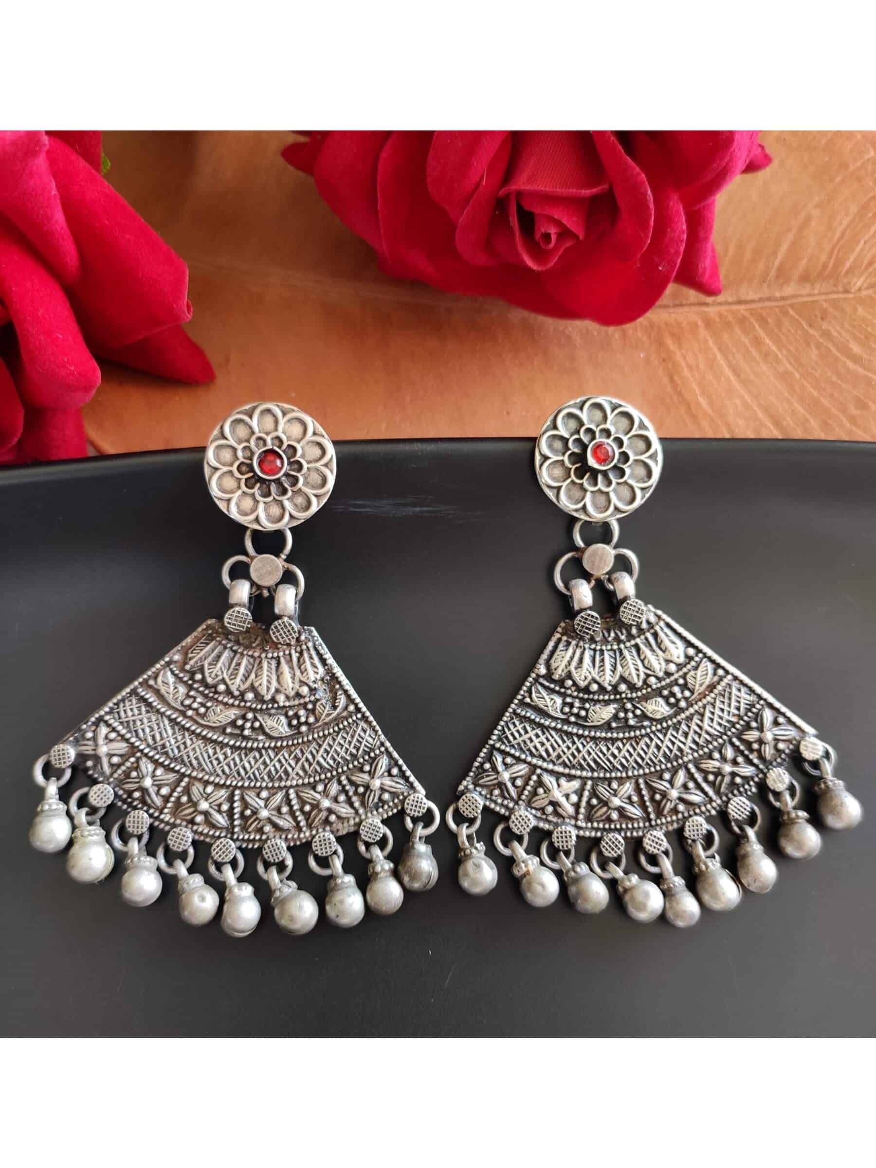 Statement Vintage Danglers