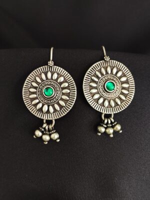 Vintage Hooks – Green