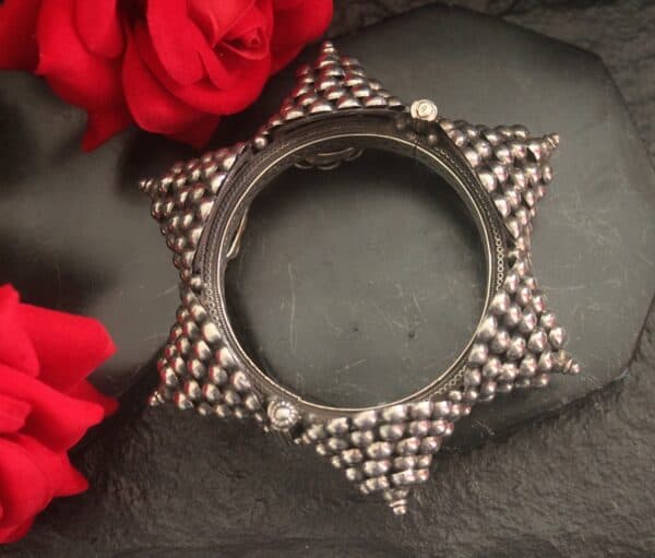 Statement Kada Bangle - Image 3