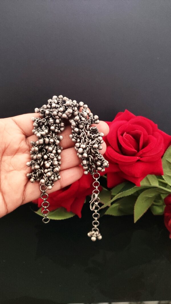 Statement Vintage Ghungroo Bracelet / Gajra - Image 5