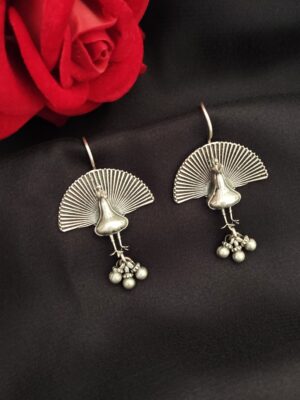 Classic Peacock Drops