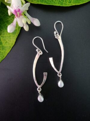 Super light hanging pearl drops