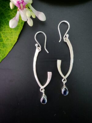 Super light hanging Sapphire drops