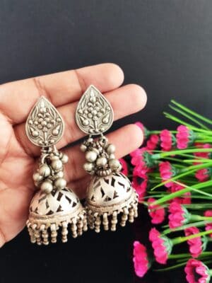 Ghungroo Bunch Vintage Jhumkas (1)