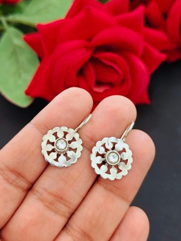 Flower hooks - White Zircon - Image 2
