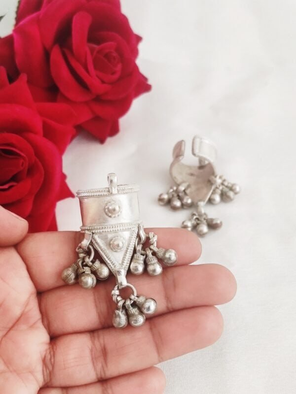 Signature Ghungroo Toe Ring / Finger Ring - Image 5